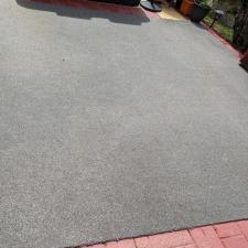 Vinyl-and-Rock-Residential-Cleaning-With-Carpeted-Patio 1